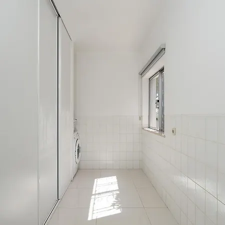 Deluxe 4bdr House W/ Pool By Lovelystay 別荘 *